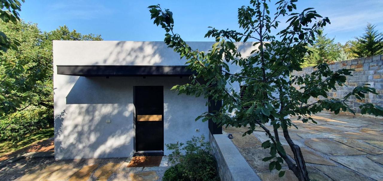 House G Villa Dekani Exterior photo